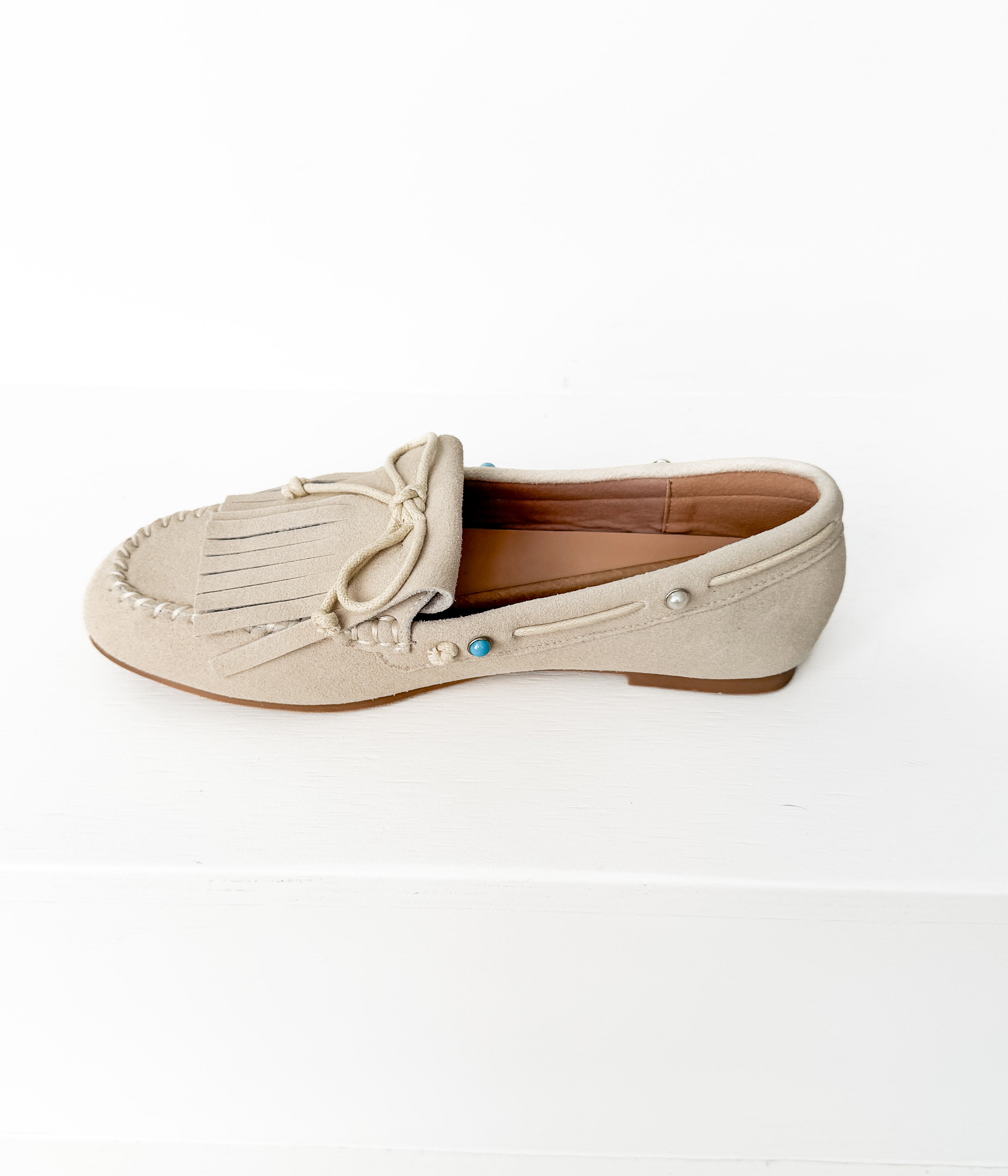 Moccasin Flats in Cream - Rural Haze