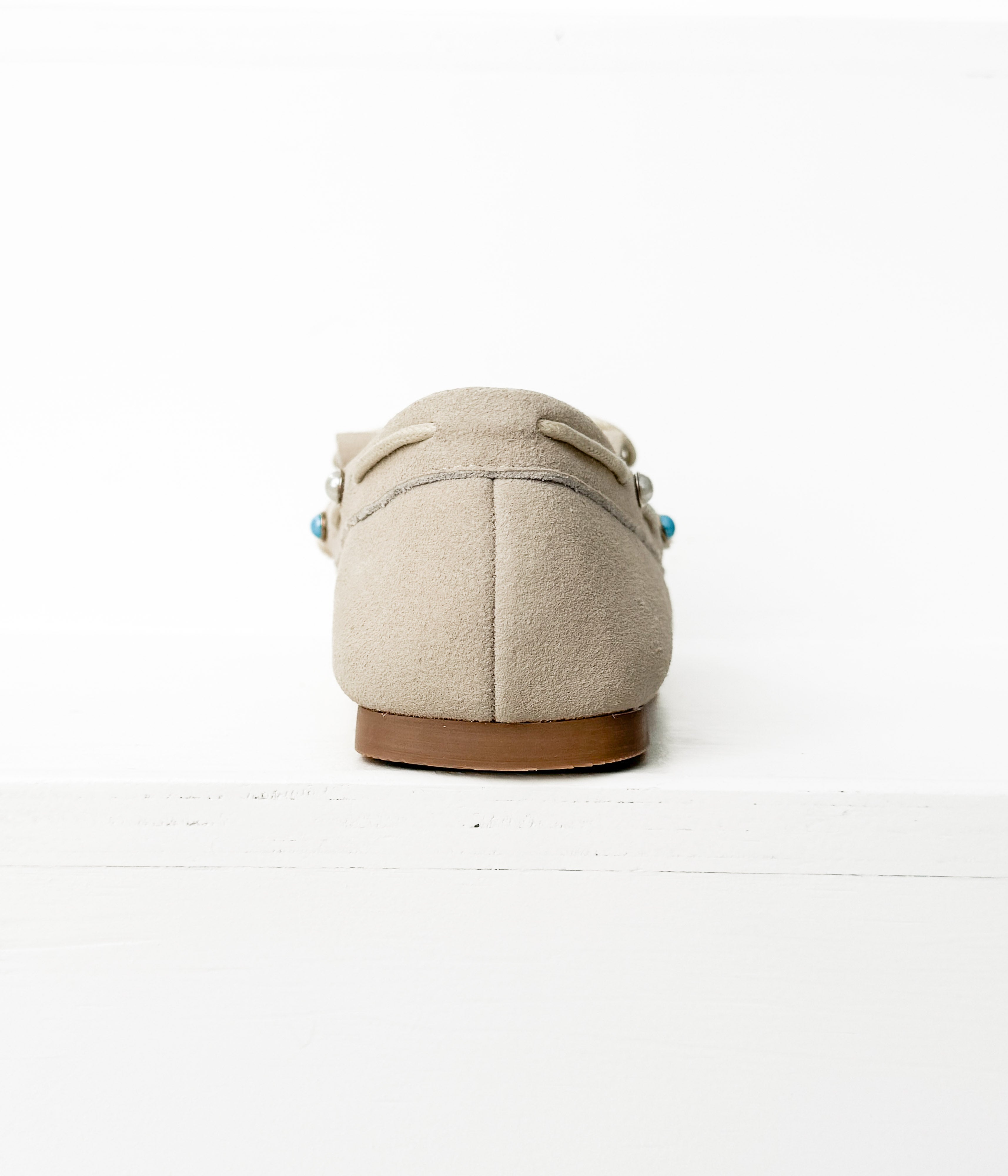 Moccasin Flats in Cream - Rural Haze