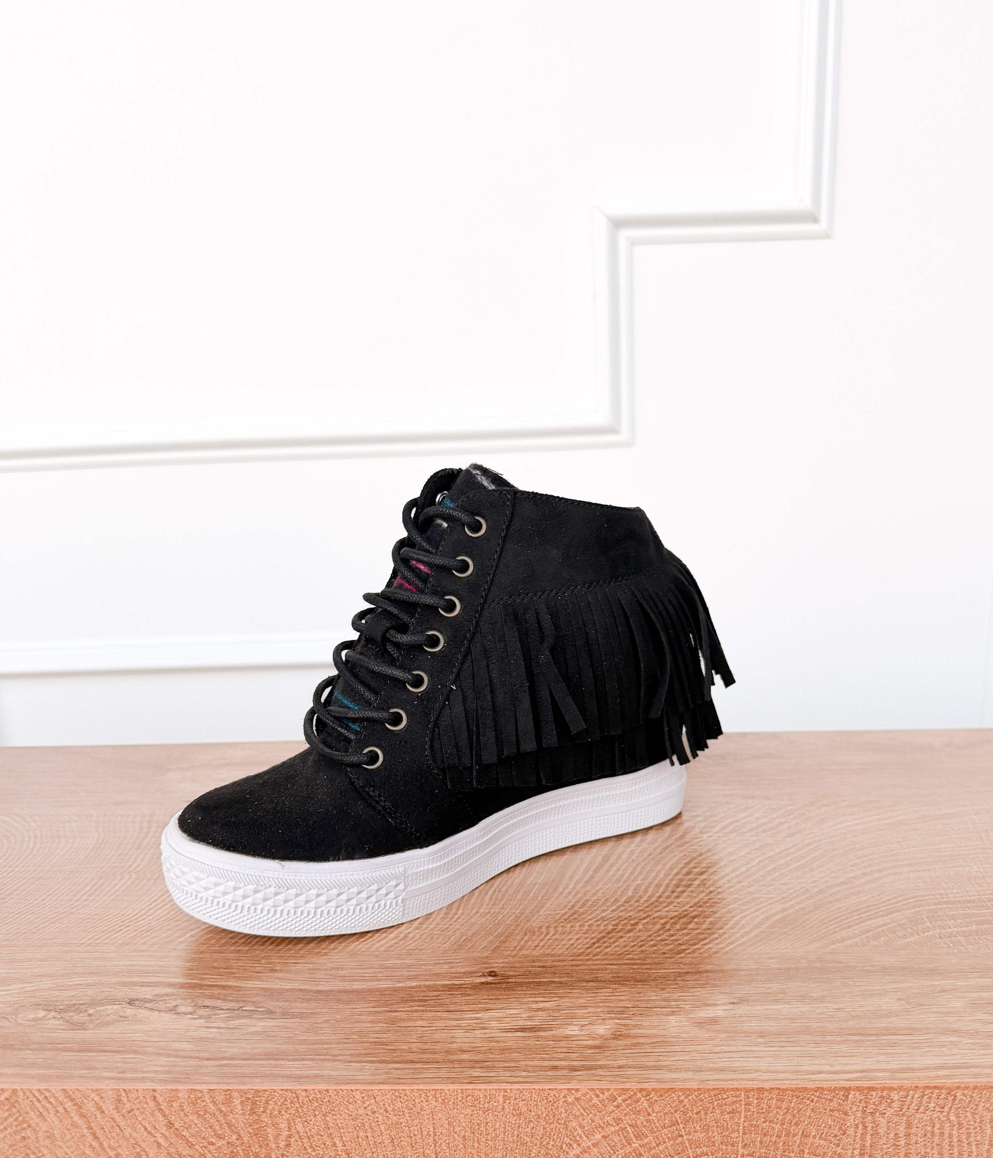 Nick Fringe Sneaker Wedge in Black - Rural Haze