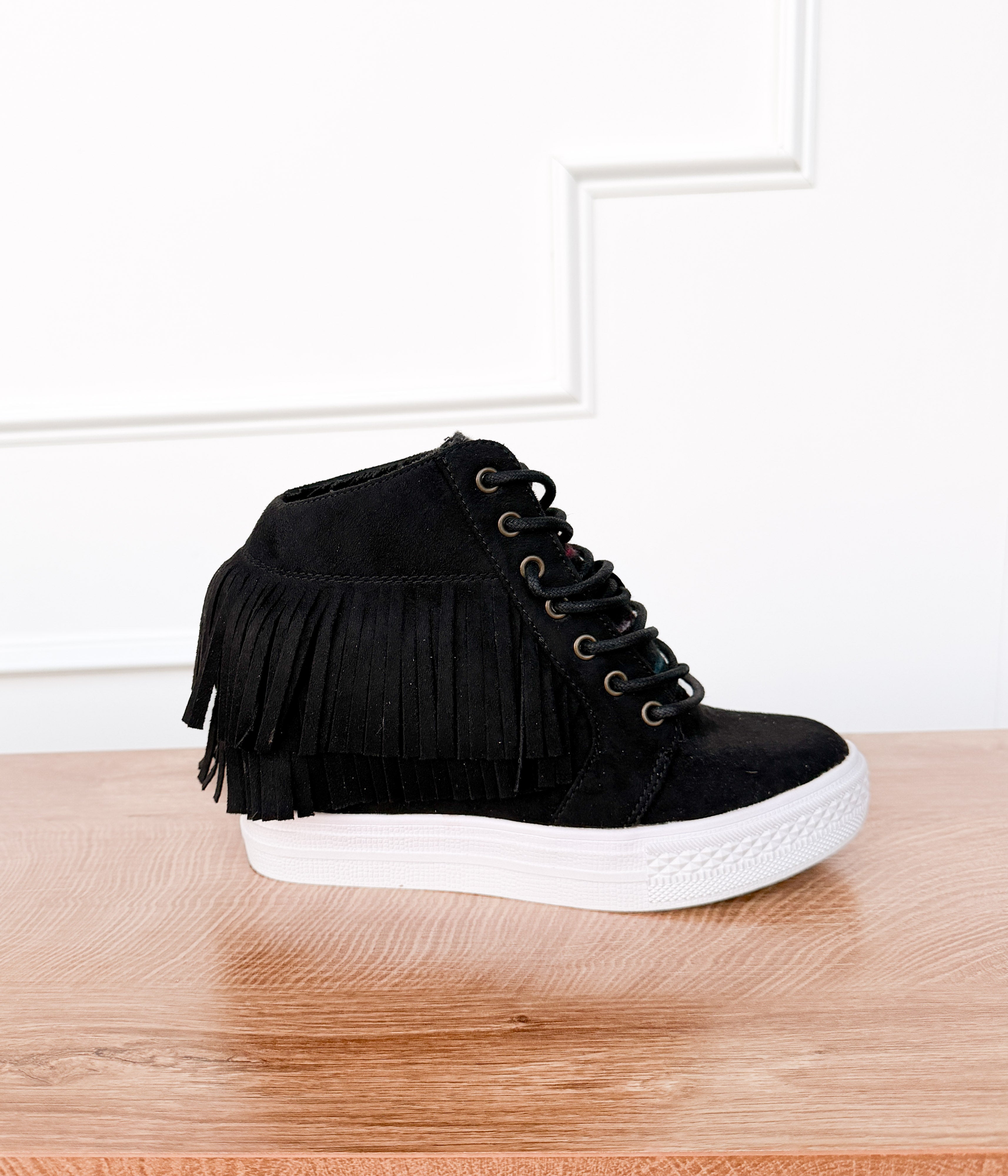 Nick Fringe Sneaker Wedge in Black - Rural Haze