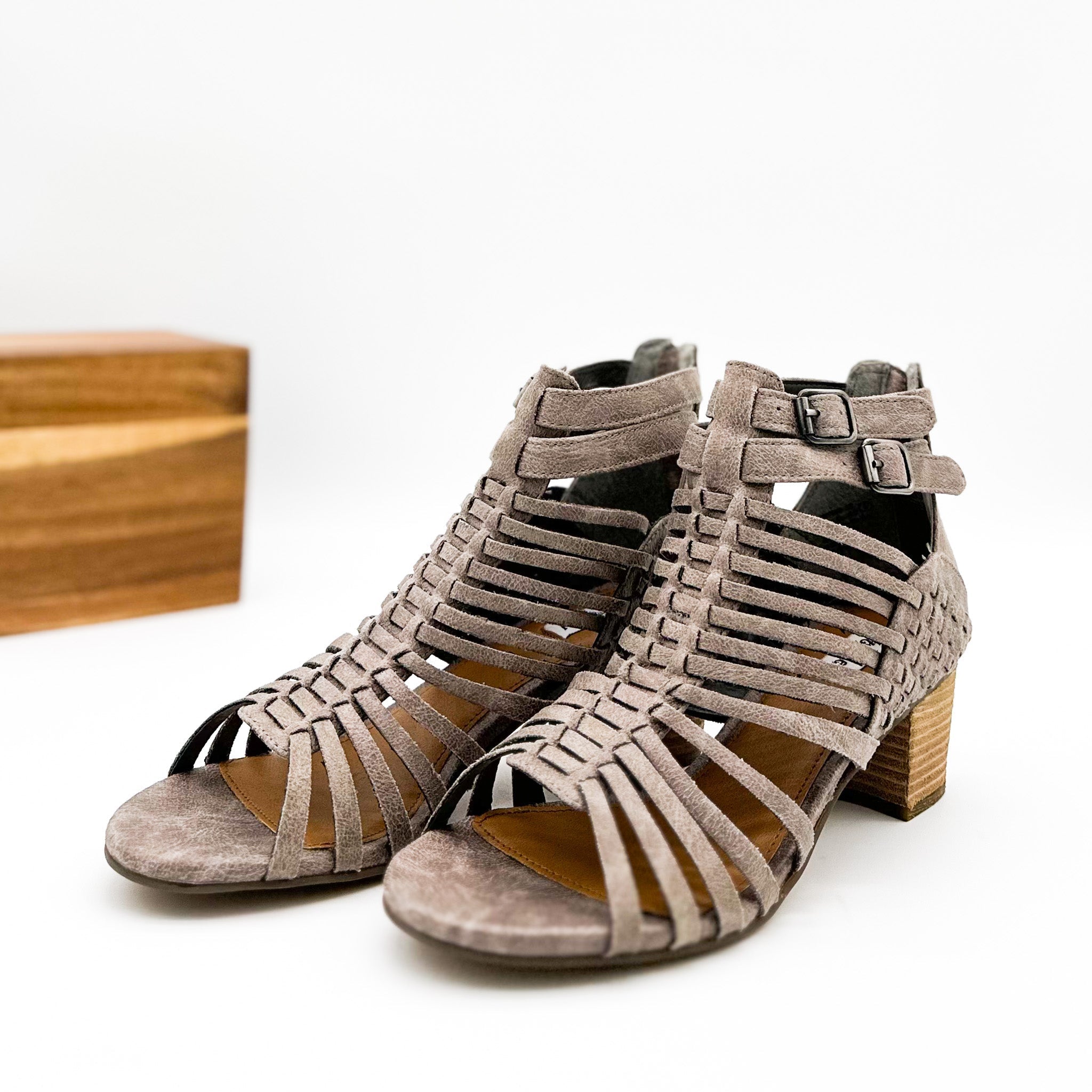 Ofanto Heeled Sandal in Grey - Rural Haze