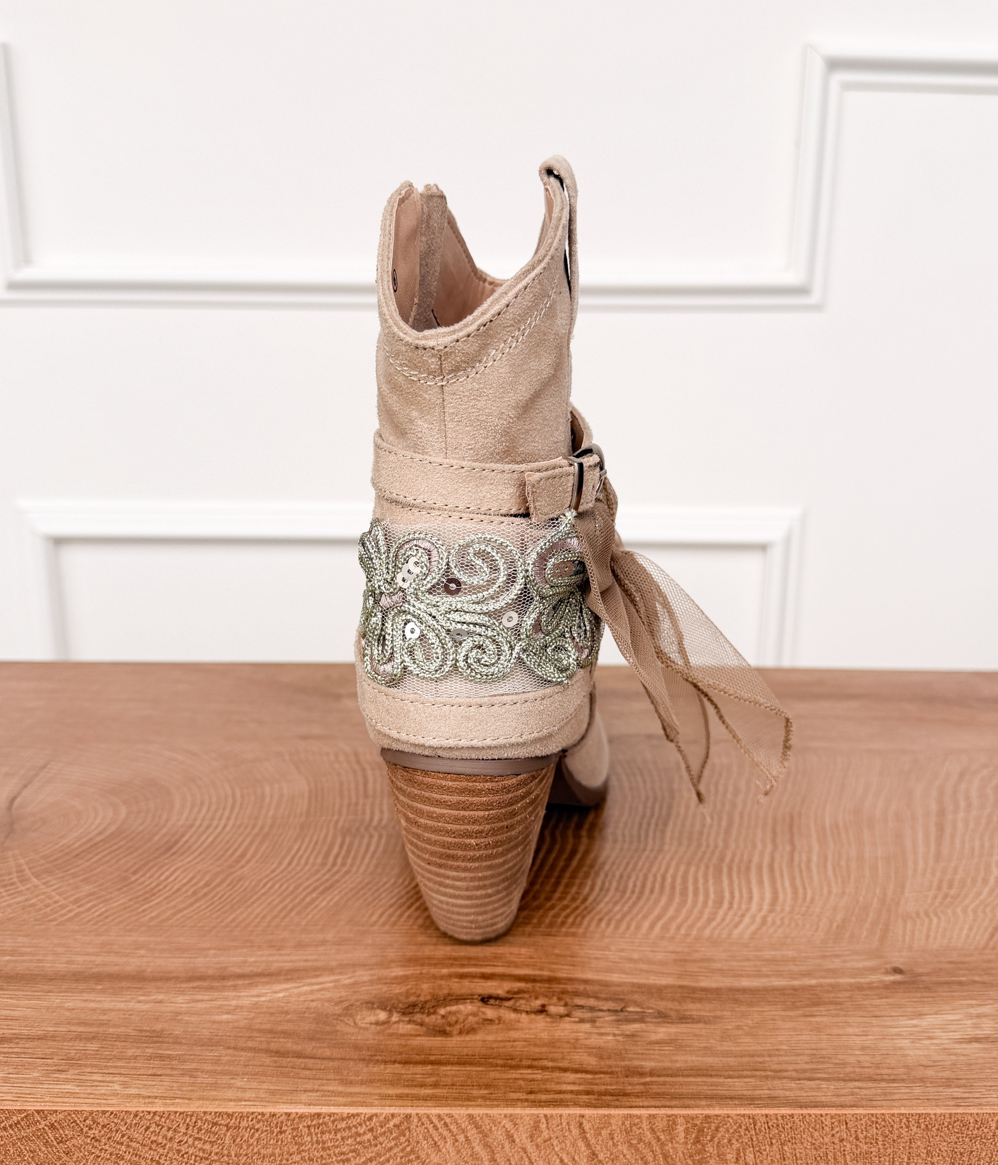 Stash Bootie in Cream
