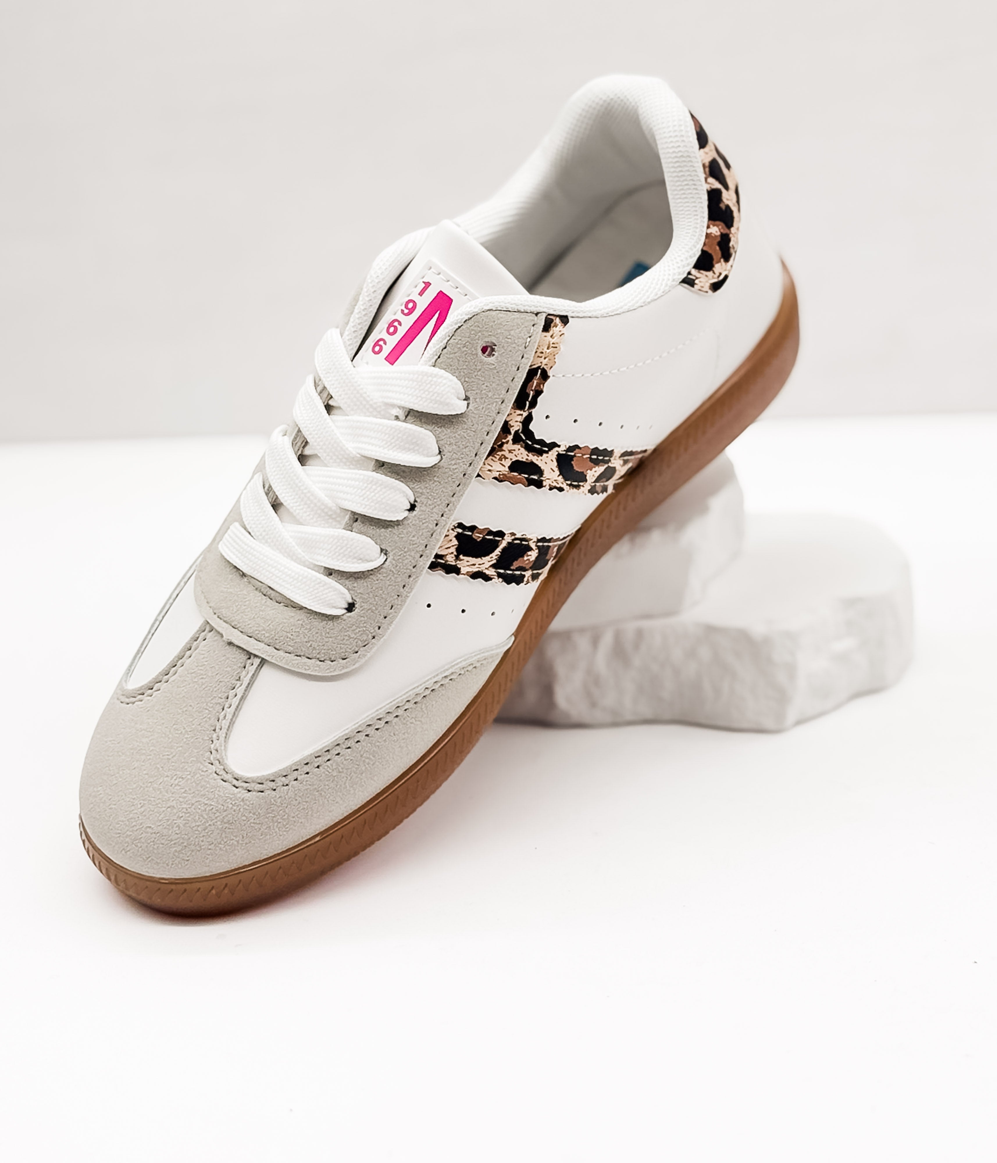 Stockholm Sneaker in White/Leopard - Rural Haze