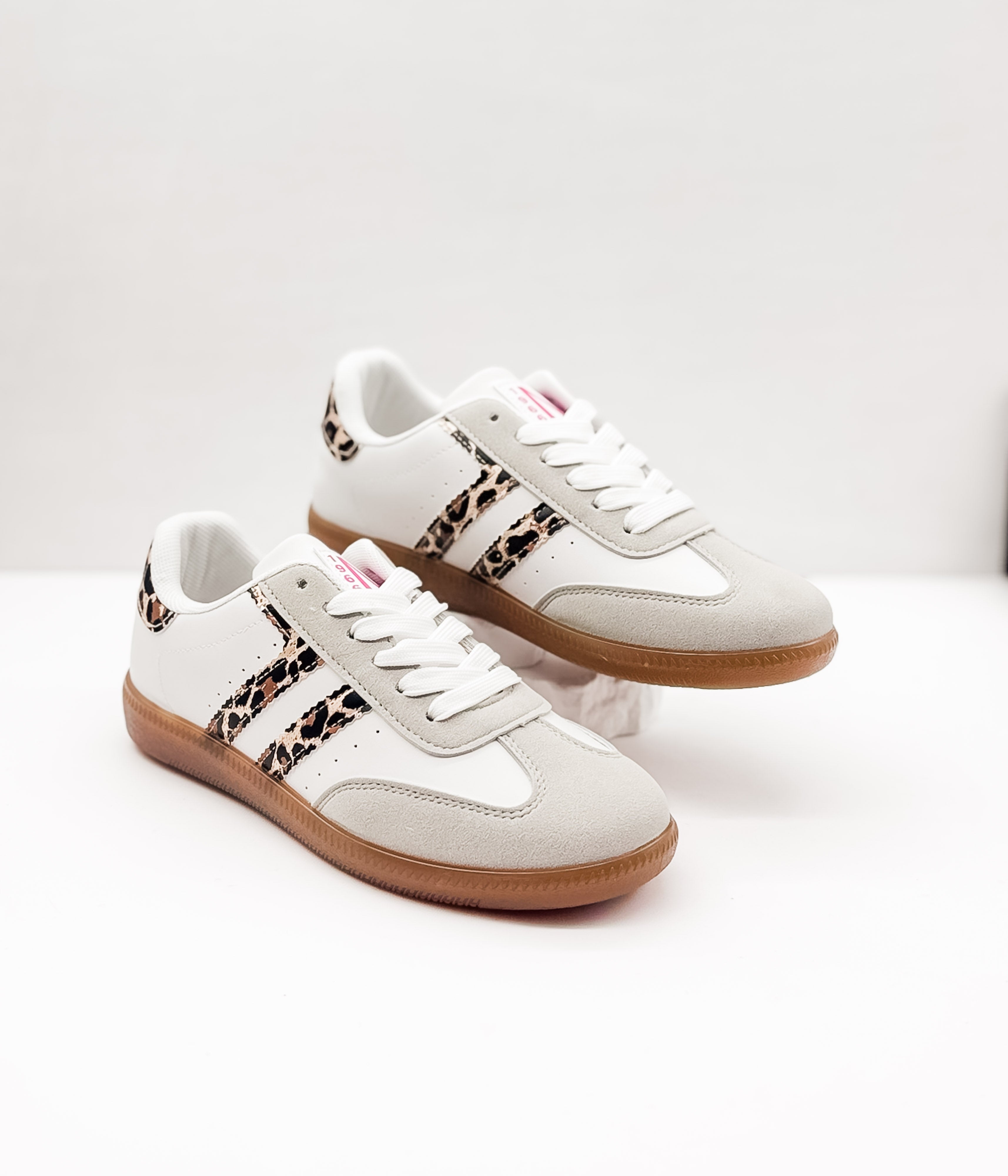 Stockholm Sneaker in White/Leopard - Rural Haze