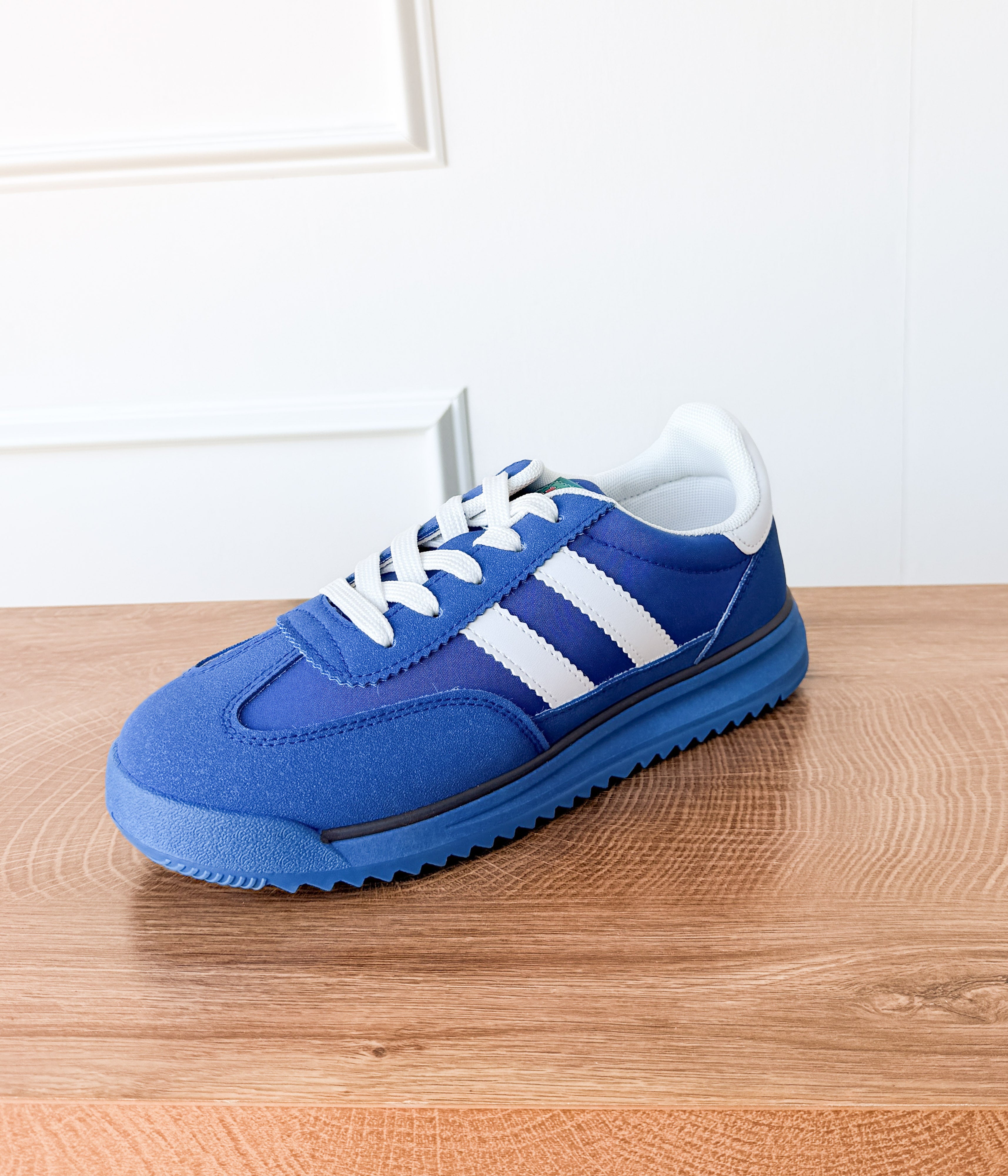 Tokyo Dual Stripe Sneakers in Blue - Rural Haze
