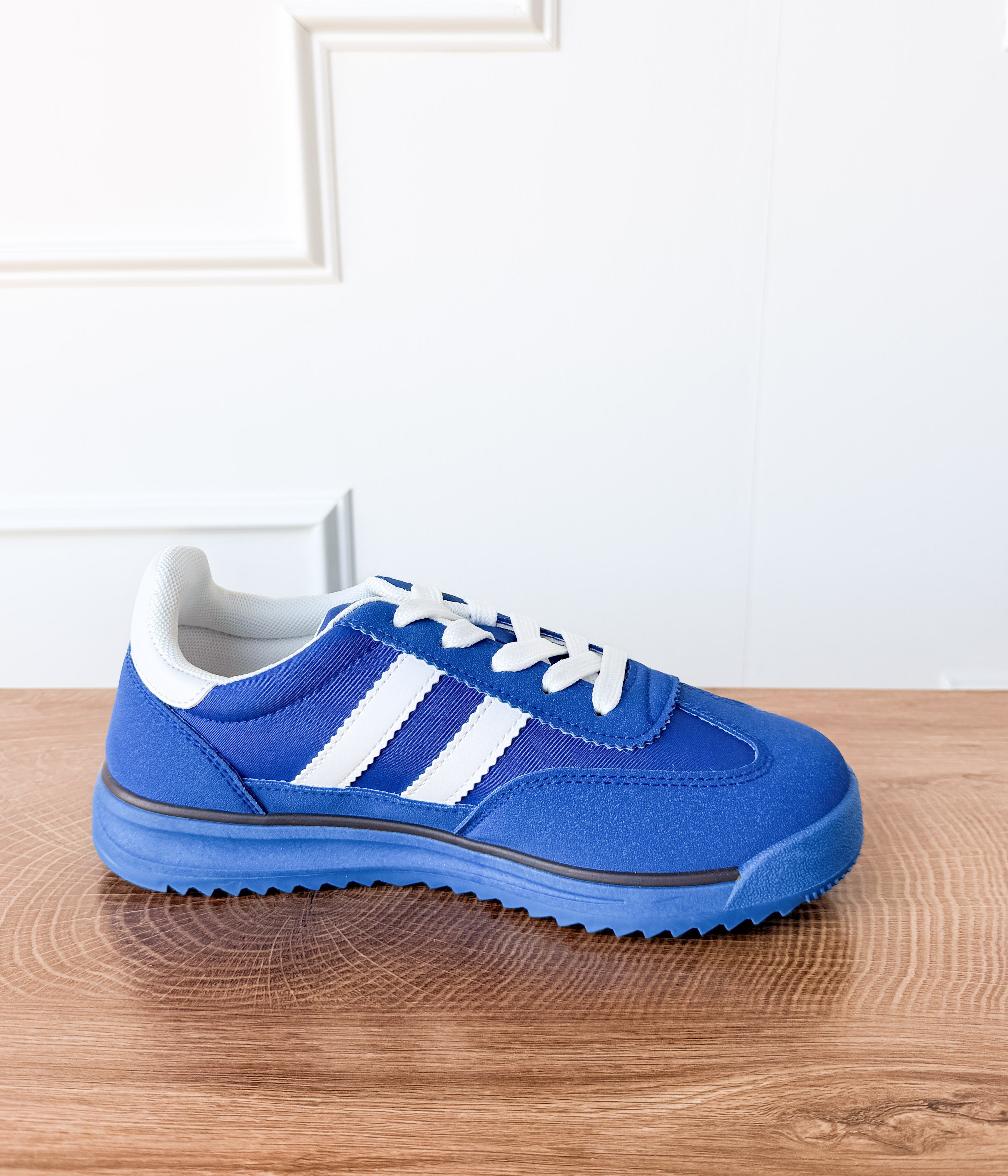 Tokyo Dual Stripe Sneakers in Blue - Rural Haze