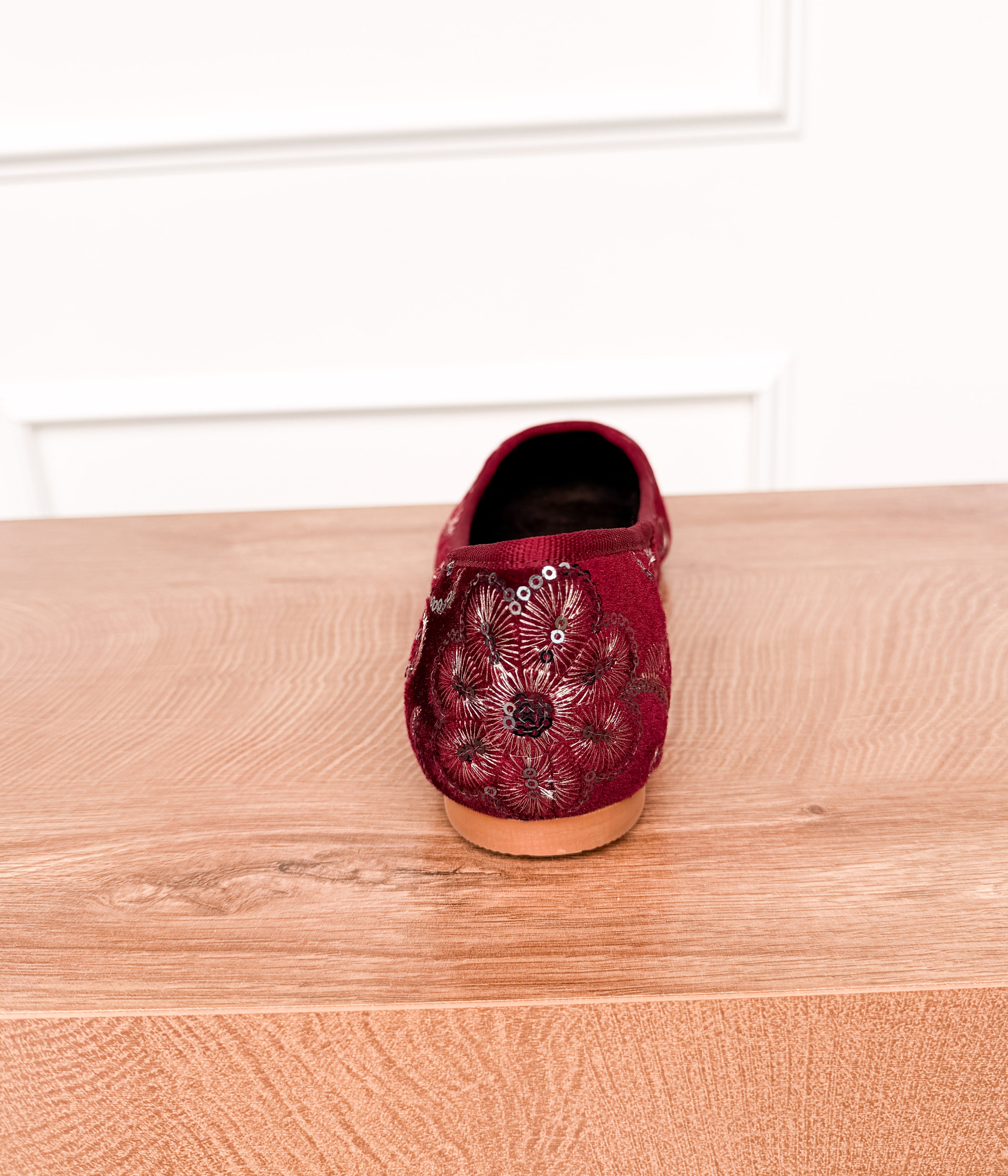 Yuna Flats in Burgundy - Rural Haze