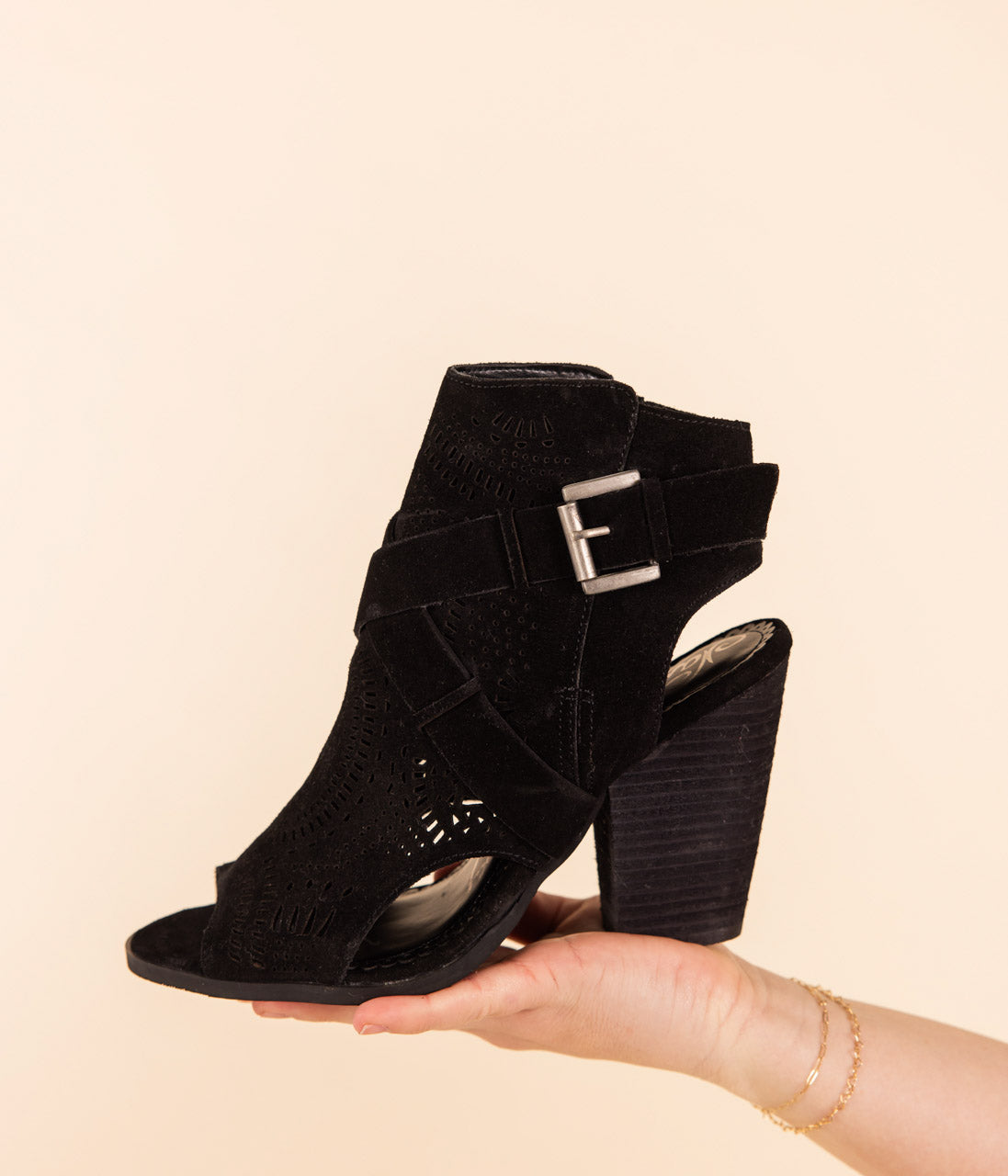 Zuzanna Heeled Sandal in Black - Rural Haze