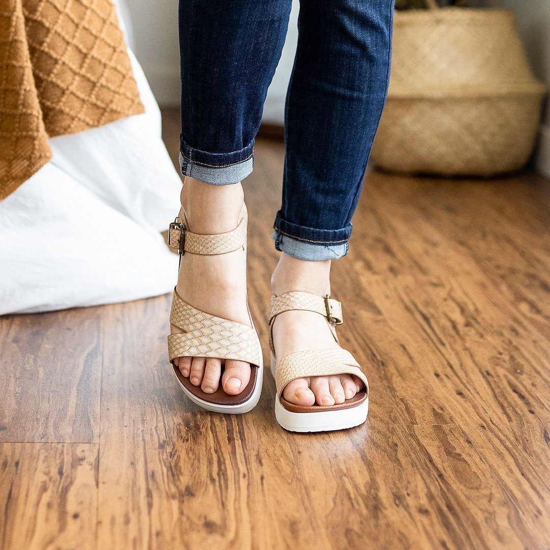 Not Rated Carmel Sandals in Blush - Rural Haze