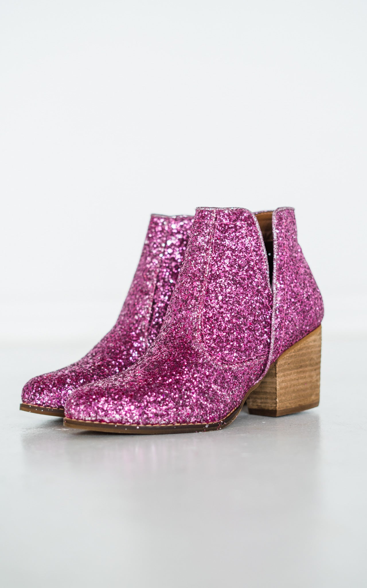 Not Rated Fiera Booties in Fuchsia