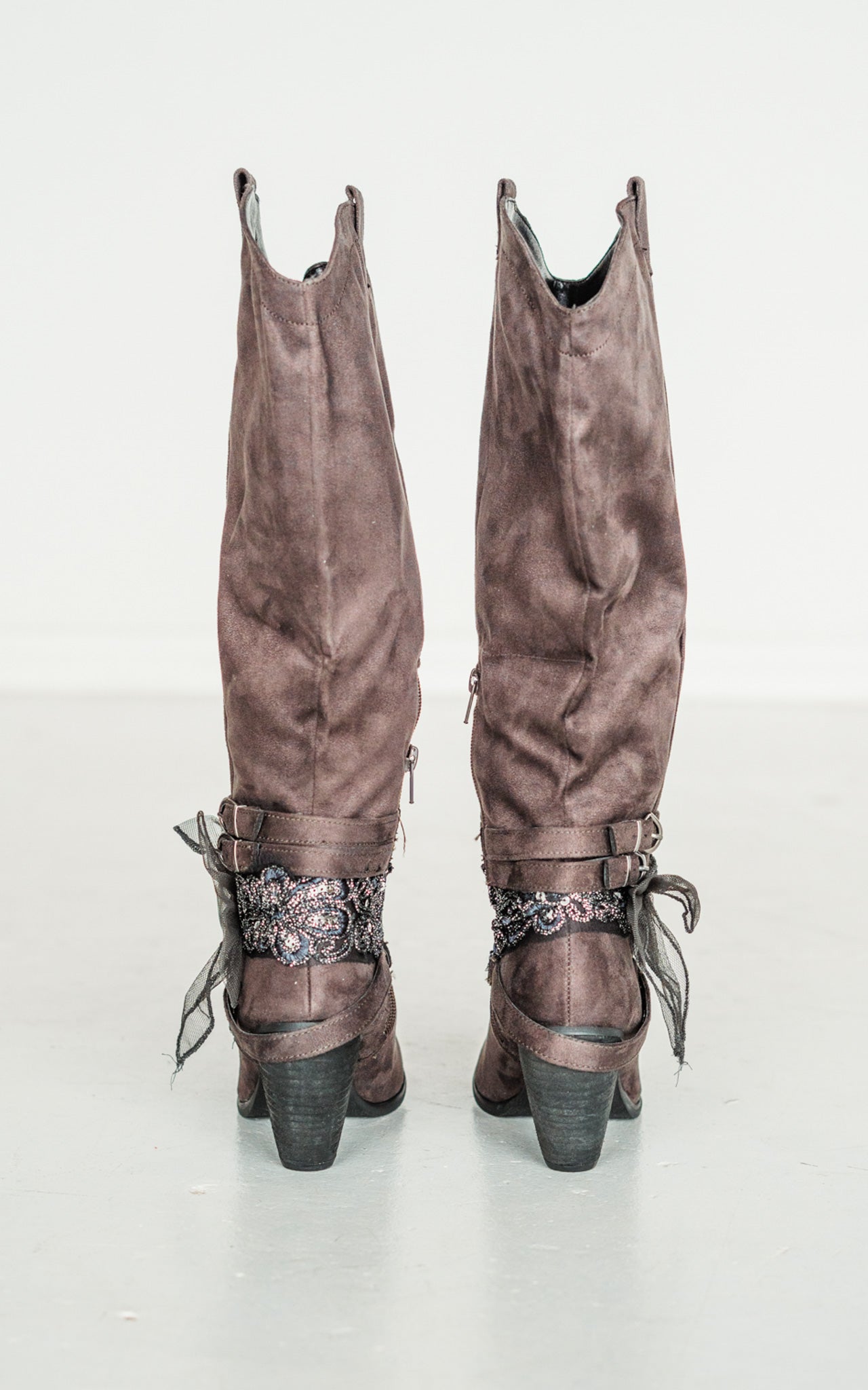 Lush Boot in Grey - Rural Haze