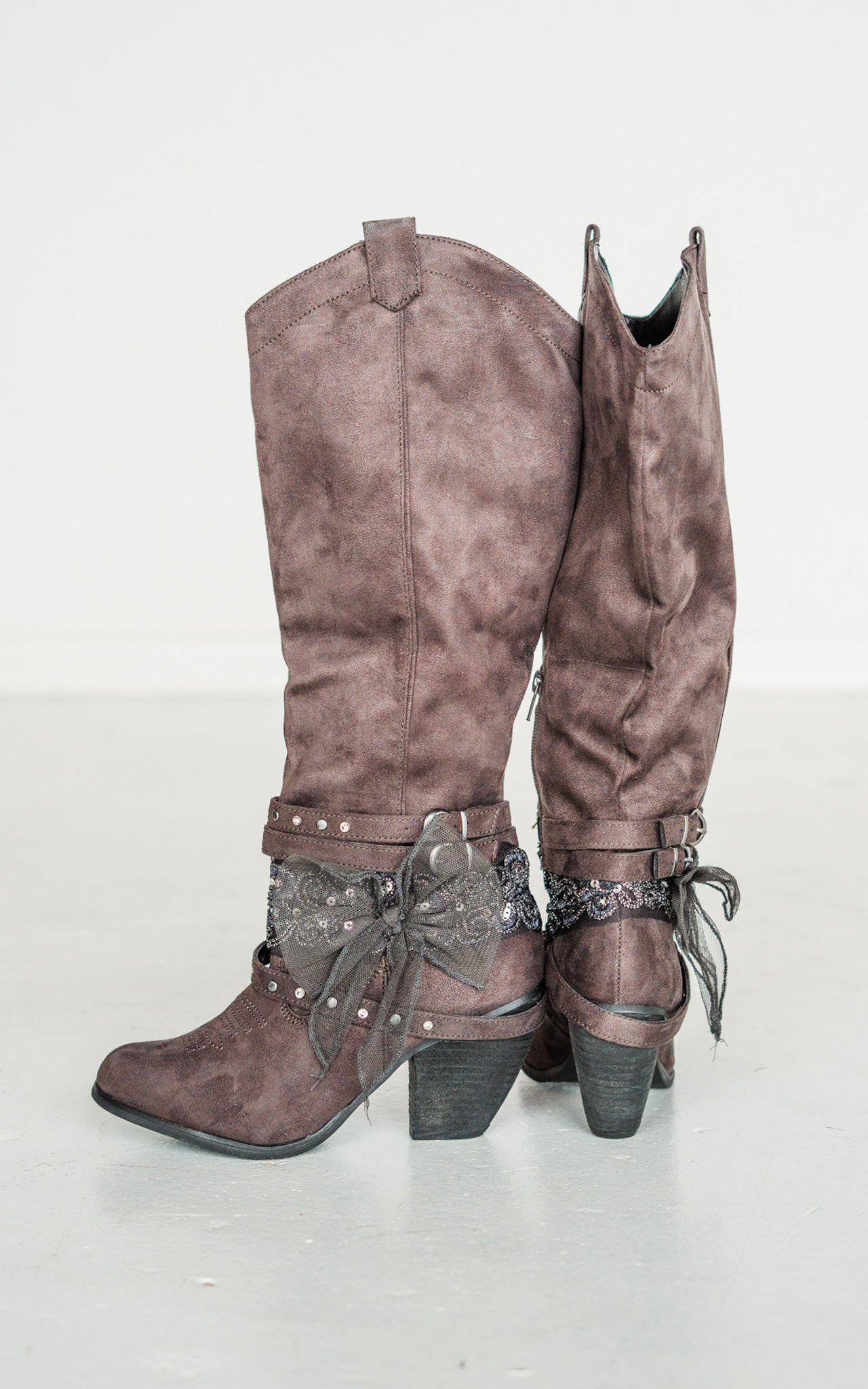 Lush Boot in Grey - Rural Haze