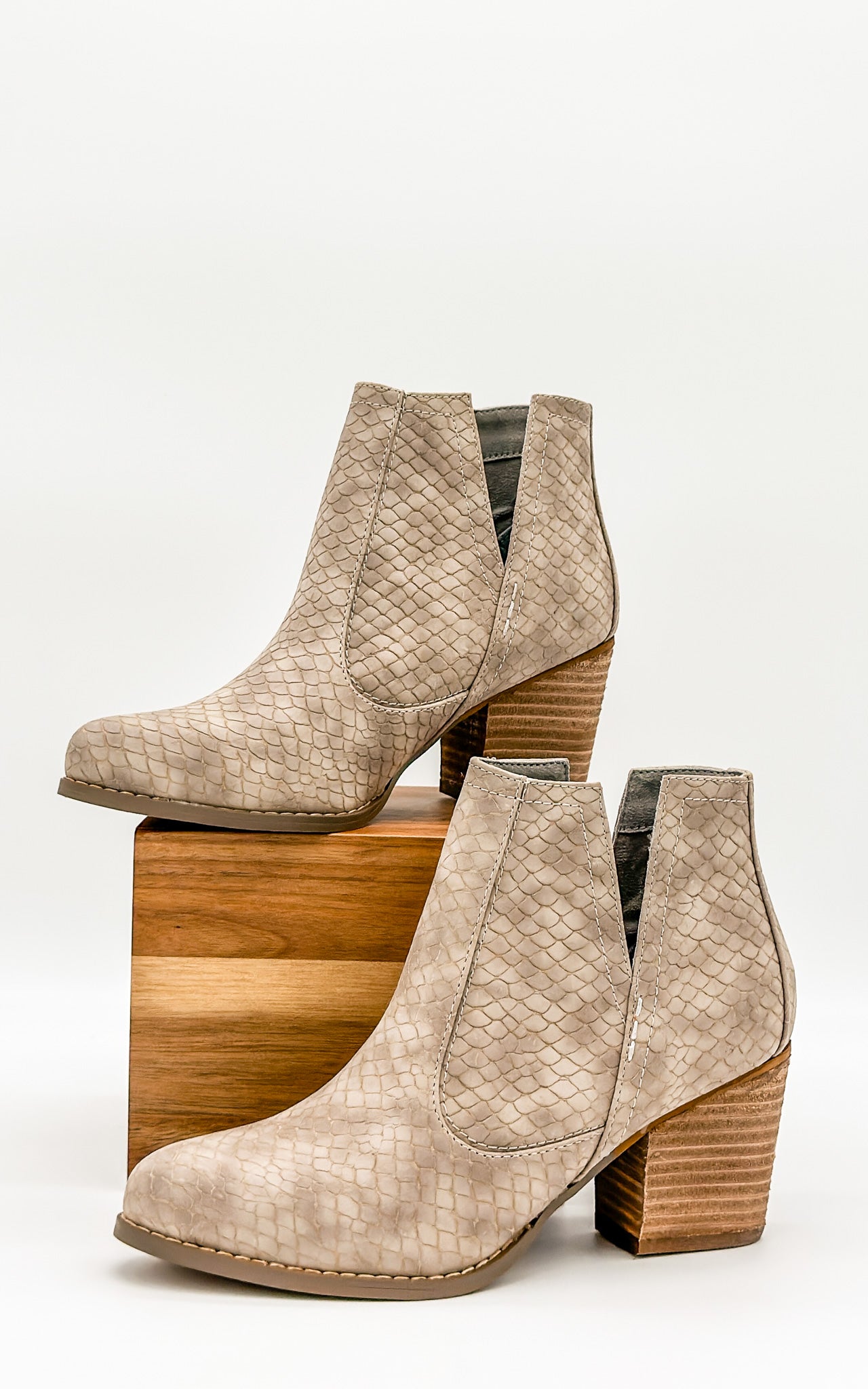 Tarim Bootie in Taupe